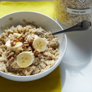 Eat Oatmeal to Control Hunger and Lose Belly Fat